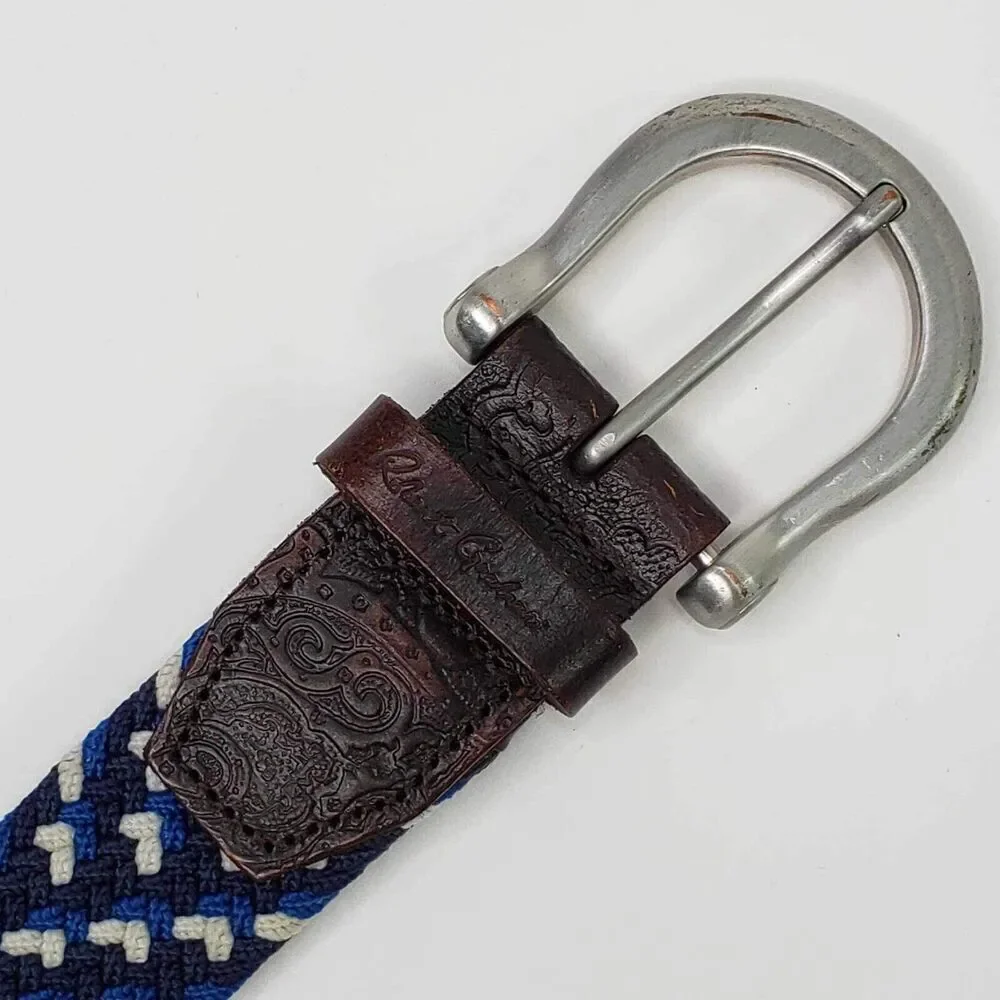 Robert Graham excellent preowned